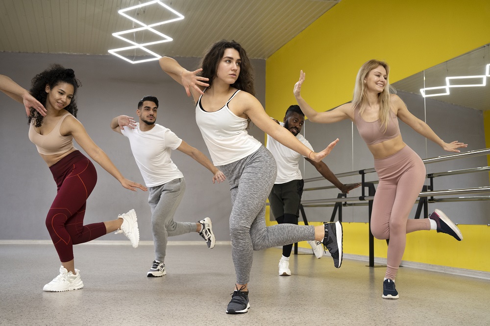6 Benefits of Dance Classes on Your Body and Mind