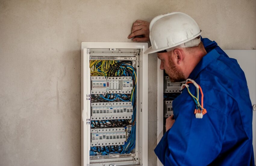 How Many Find The Different Types of Certified Electricians Toronto?
